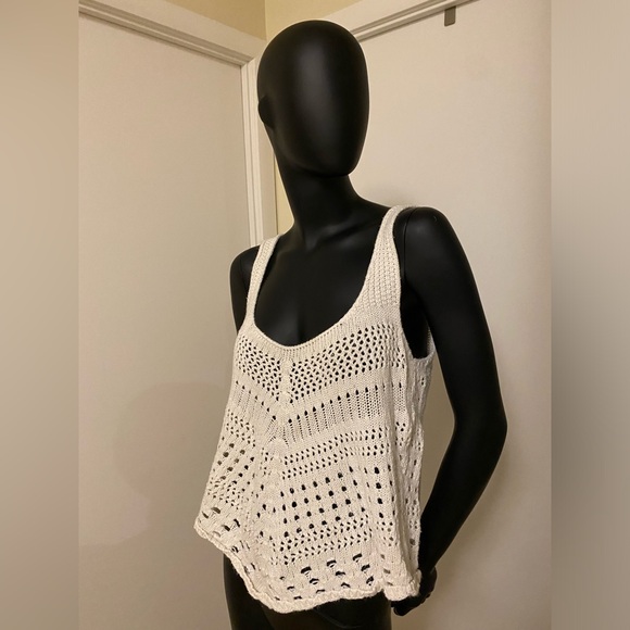 Bohemian Knitted Tank Top - Picture 4 of 6